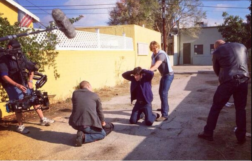 @jacqniv: #ncisla All new episode tonight ! #cbs 9pm @chrisodonnell @llcoolj @ericcolsen