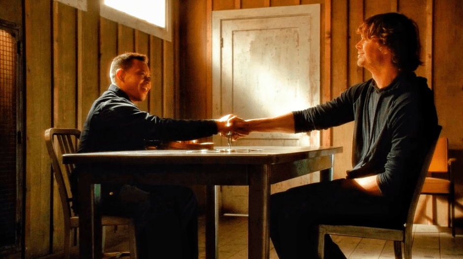 NCISLA ERNIE REYES JR FROZEN LAKE10